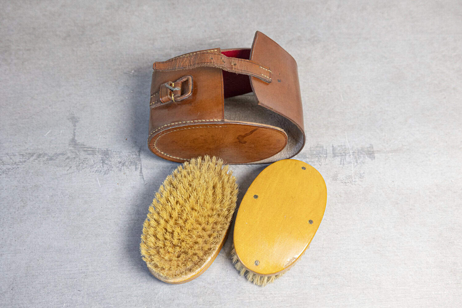 English 19th Century Victorian Shoe Care Set with Original Leather Case - JAA