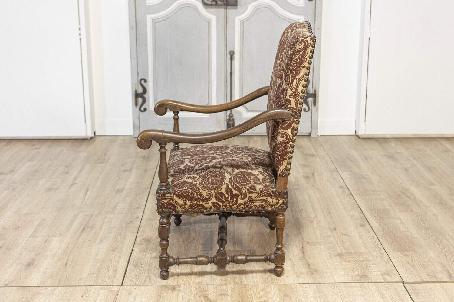 Pair of 20th Century French Arm Chairs - JAA