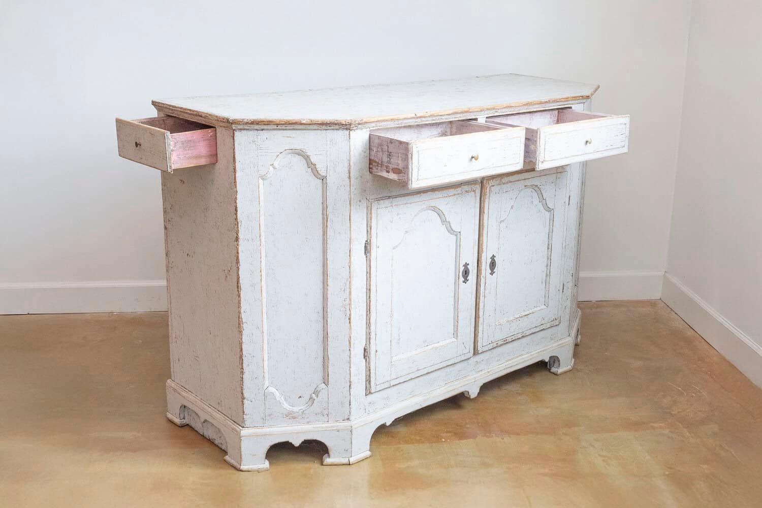 Swedish Rococo Period 18th Century Buffet from Värmland with Canted Side Posts - JAA