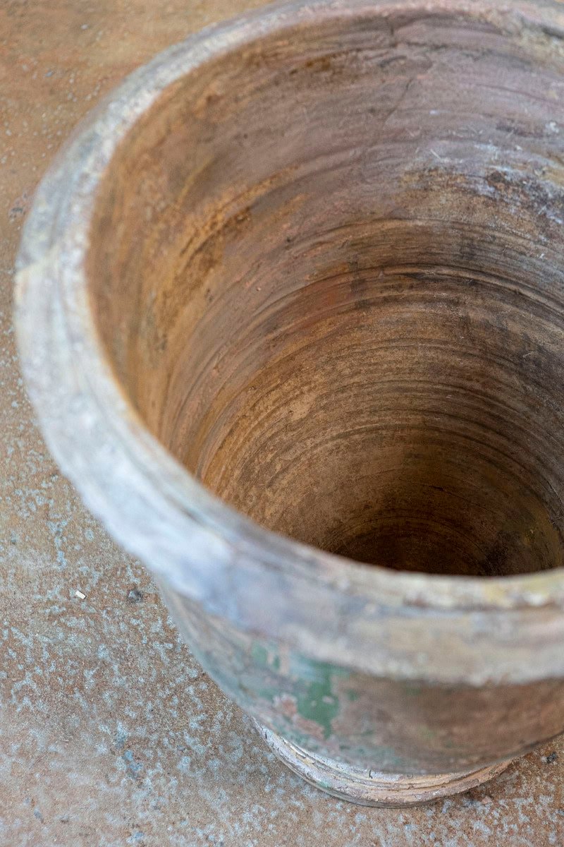 French Provençal Early 19th Century Anduze Vase with Hints of Green and Brown - JAA