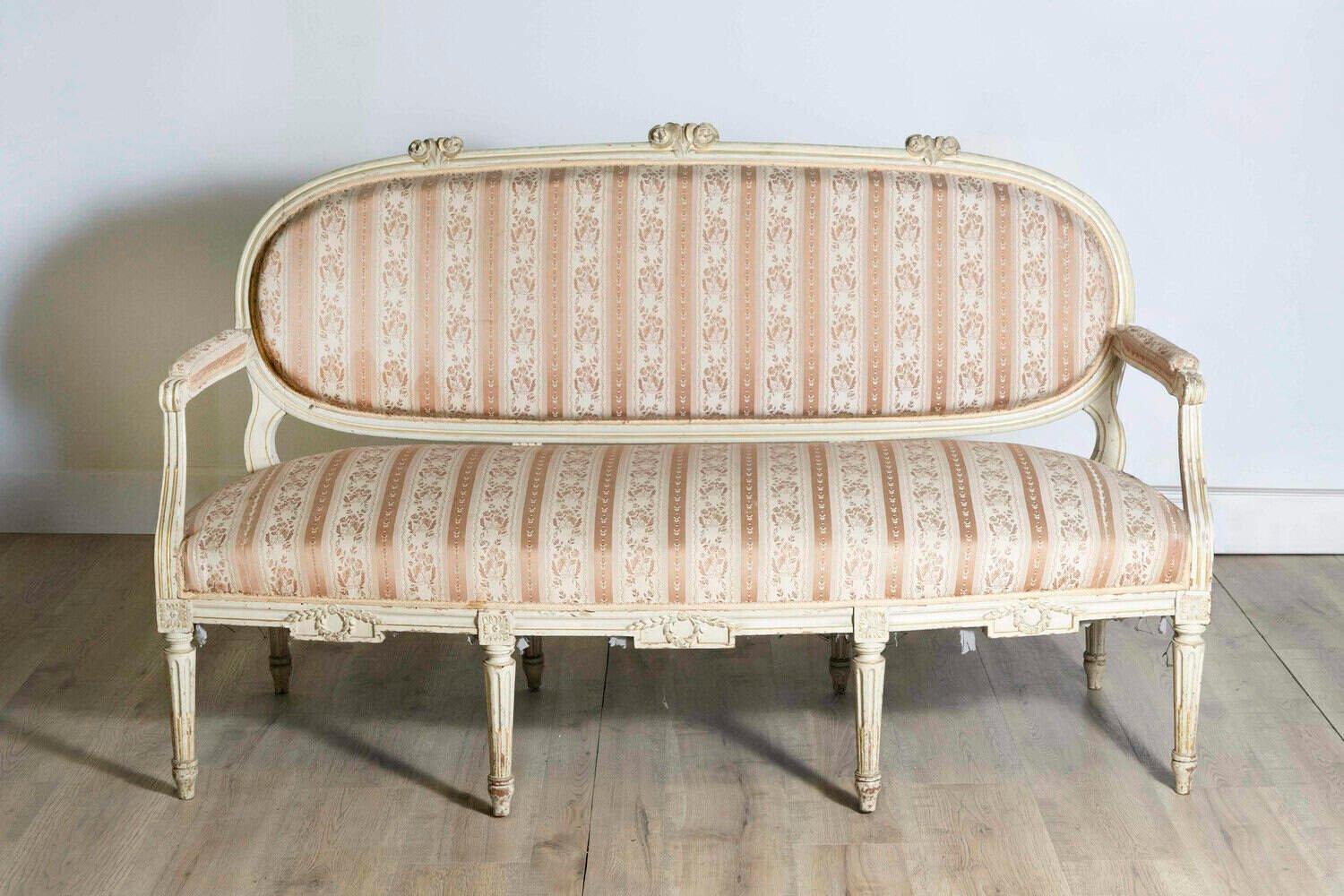 1790s Louis XVI Period French Painted Sofa with Oval Back and Carved Foliage - JAA