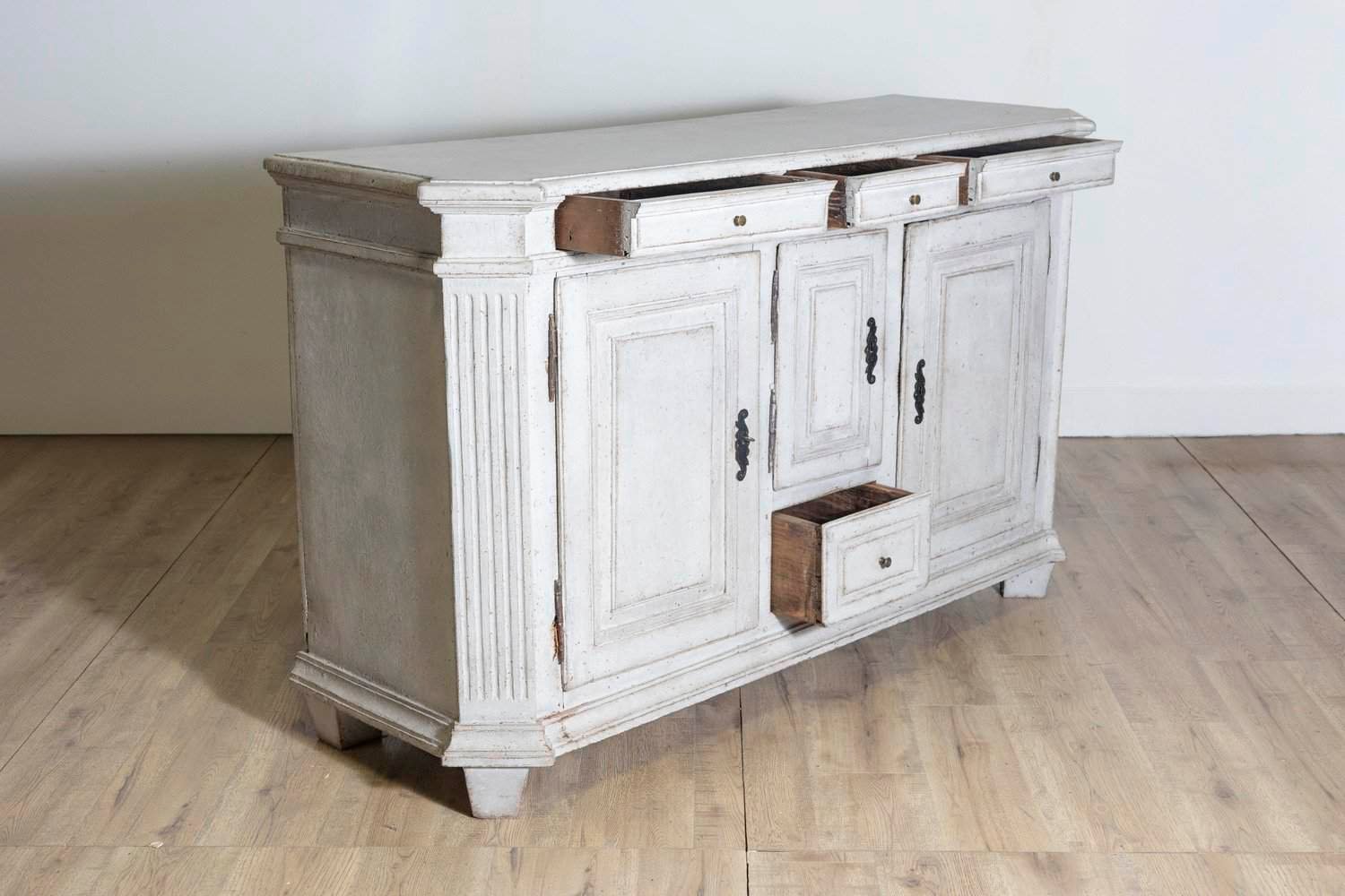 Late 18th Century Swedish Gustavian Painted Wood Sideboard with Fluted Pilasters - JAA
