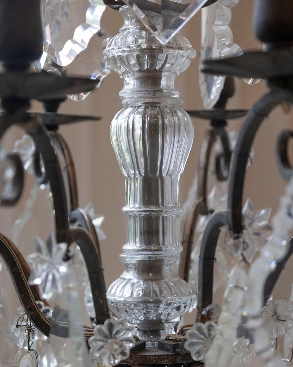 French Eight Arms Crystal Chandelier with Metal Armature from the 19th Century - JAA