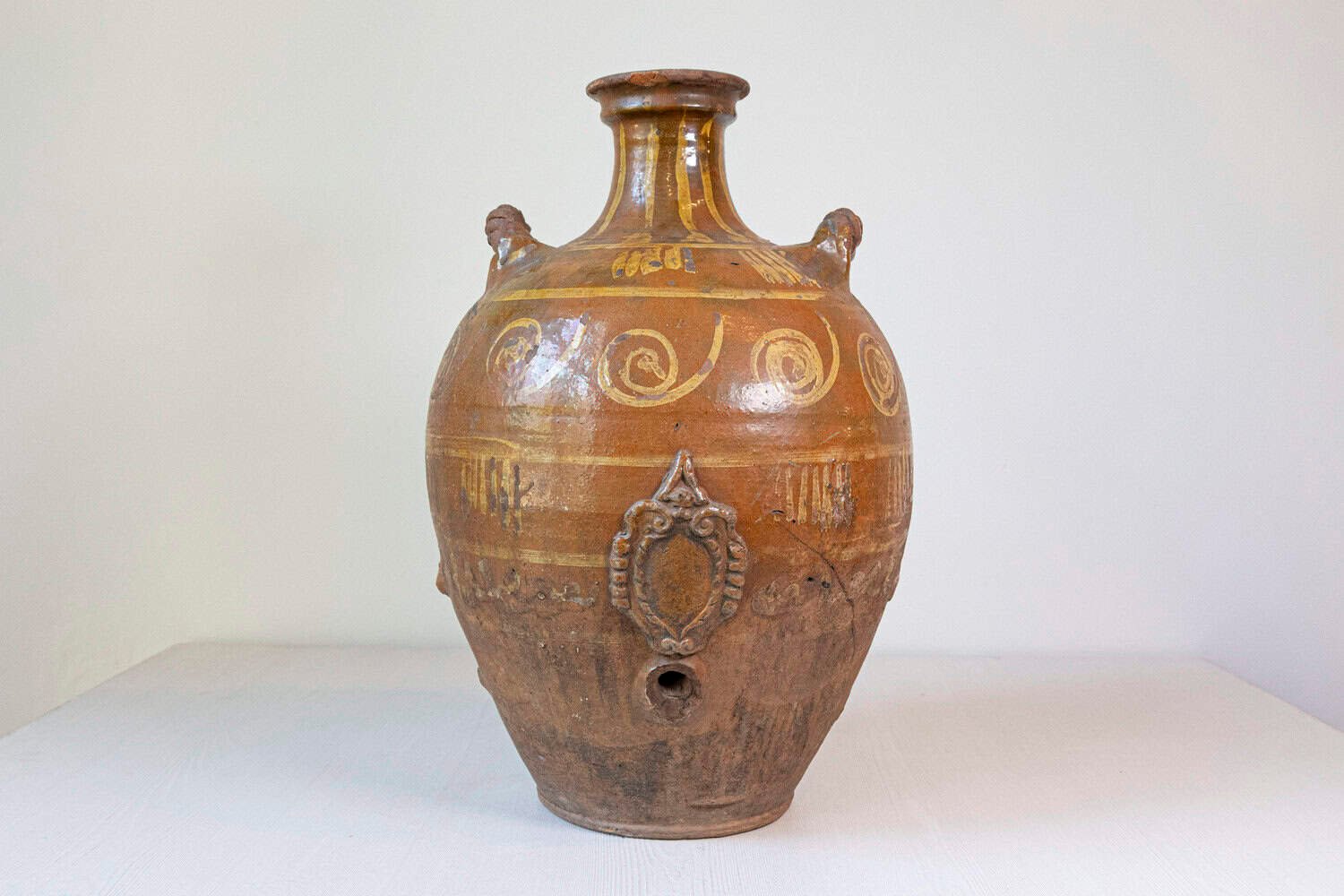 Italian 17th Century Terracotta Olive Oil Jar with Yellow Glazed Spiraling Décor - JAA