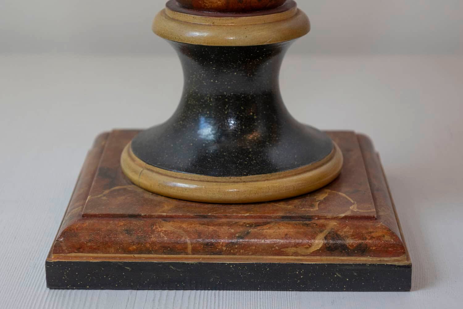 20th Century French Marble Urn Table Lamp with Gold Accents - JAA