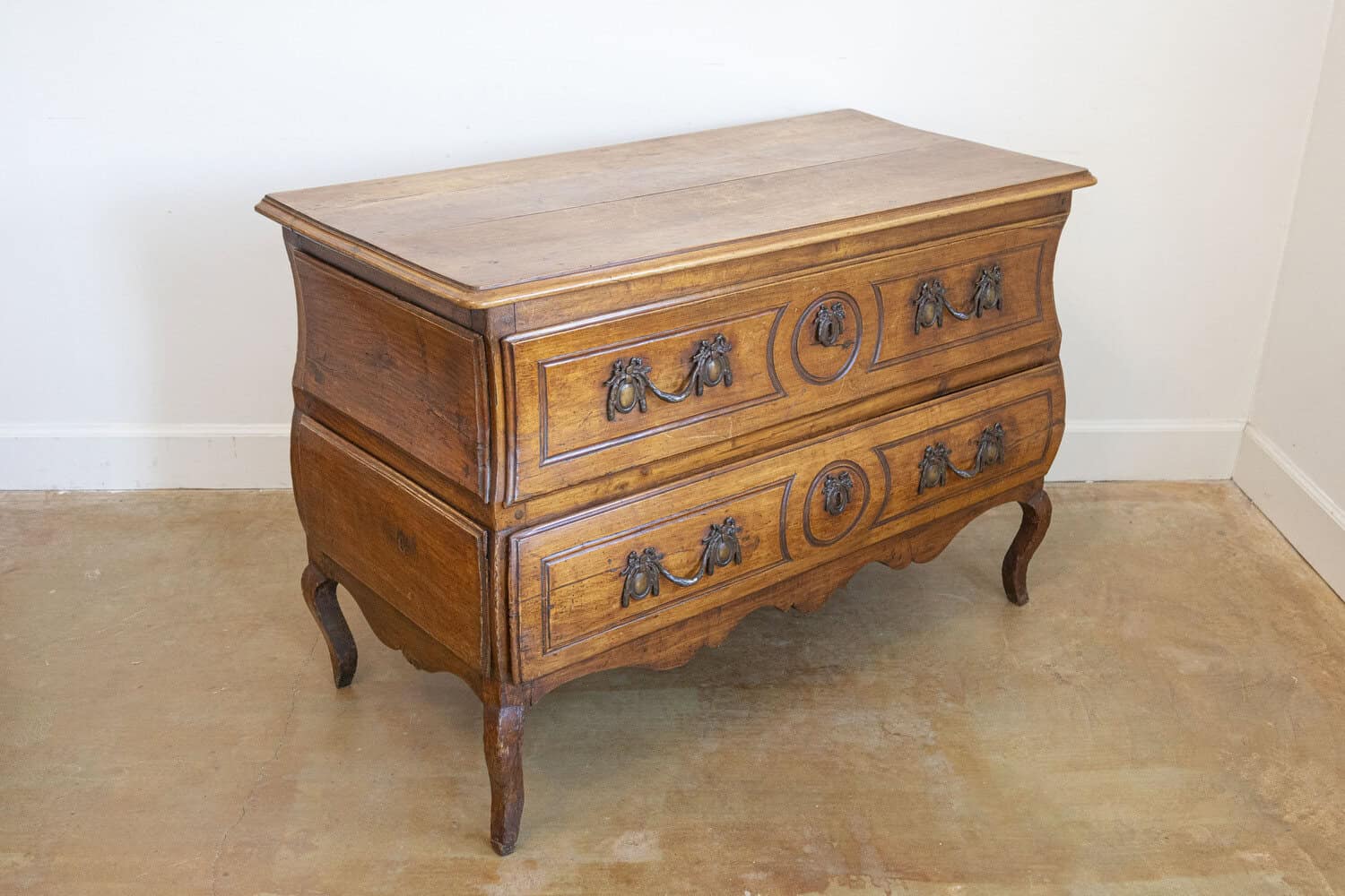 1730s French Period Louis XV Walnut Two-Drawer Commode with Bombé Side Panels - JAA