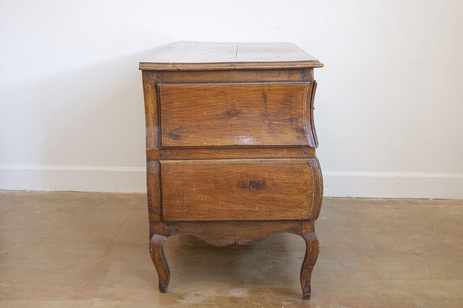 1730s French Period Louis XV Walnut Two-Drawer Commode with Bombé Side Panels - JAA