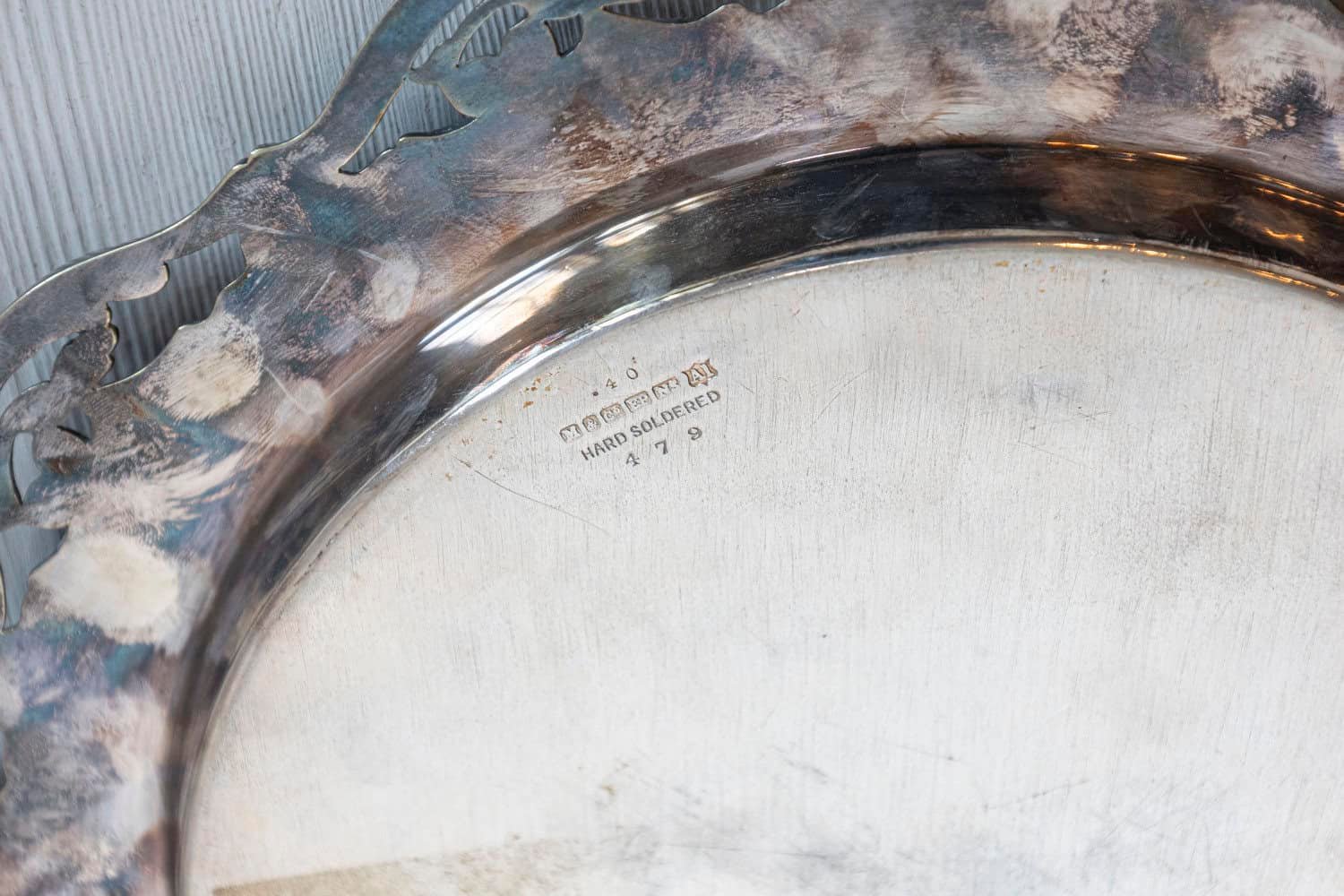 English circa 1900 R.F. Mosley & Co Round Silver Plated Tray with Pierced Scalloped Border - JAA