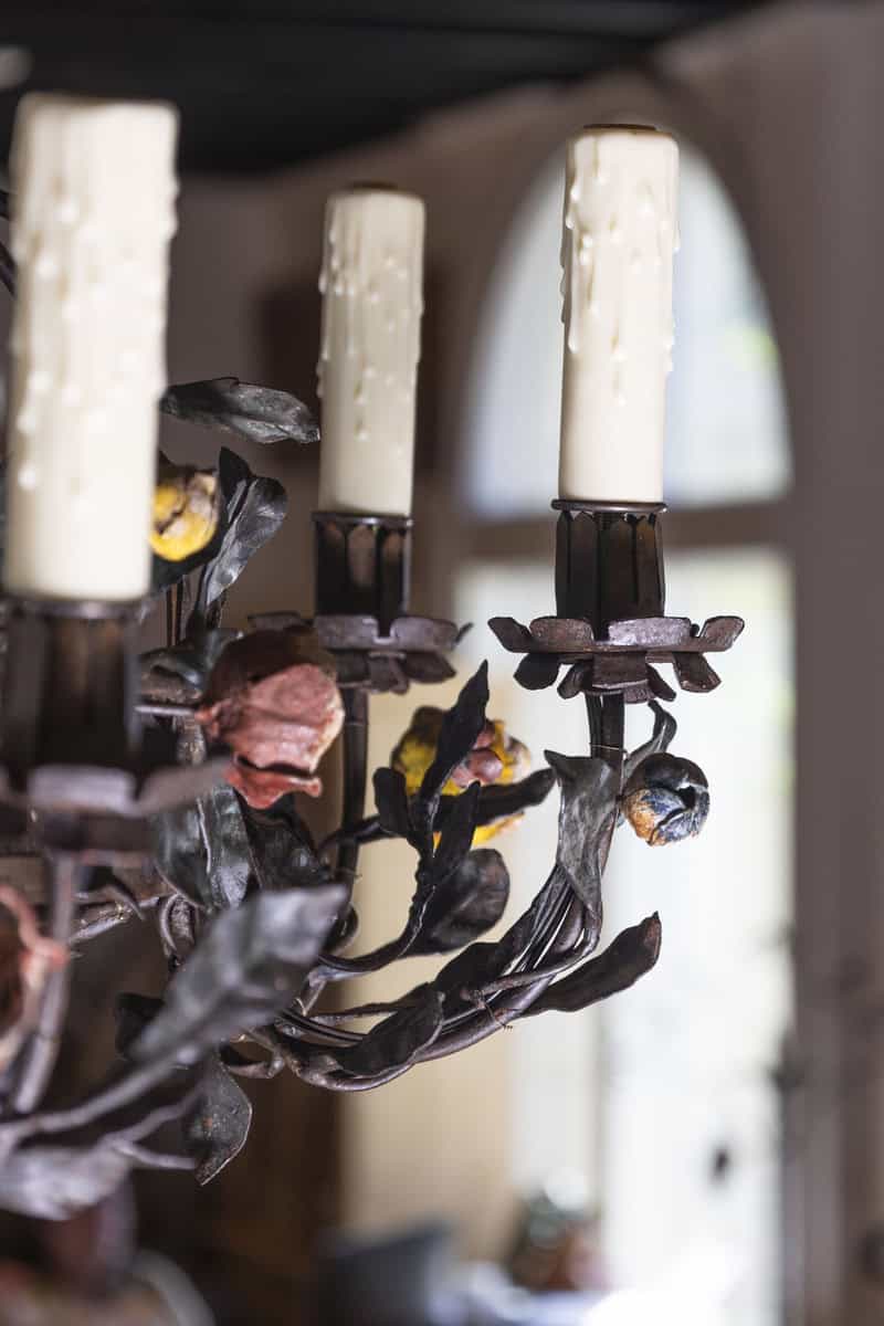 20th Century Italian Tole Floral Chandelier with Painted Leaves and Gilt Accents - JAA