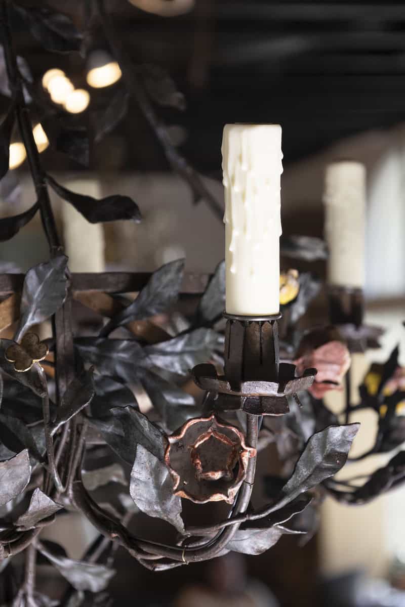 20th Century Italian Tole Floral Chandelier with Painted Leaves and Gilt Accents - JAA