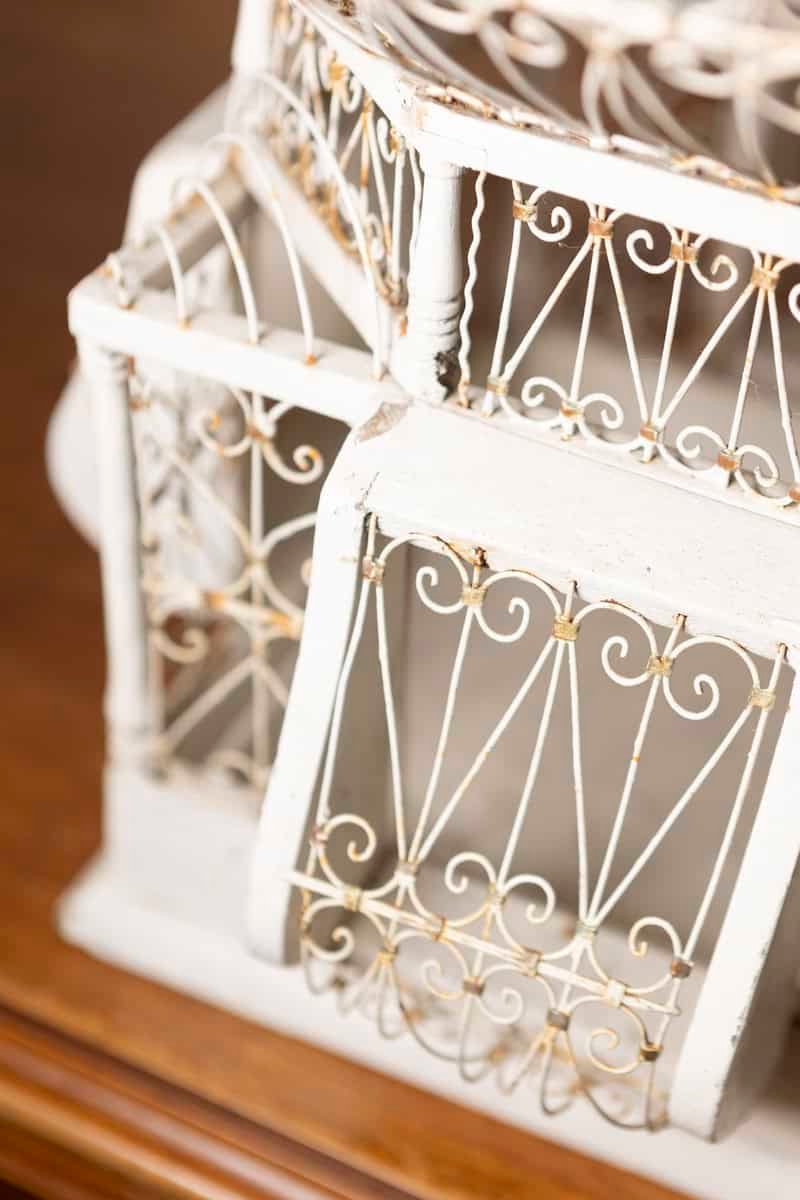 Early 20th-Century French White Wrought Iron Birdcage with Dome Top - JAA