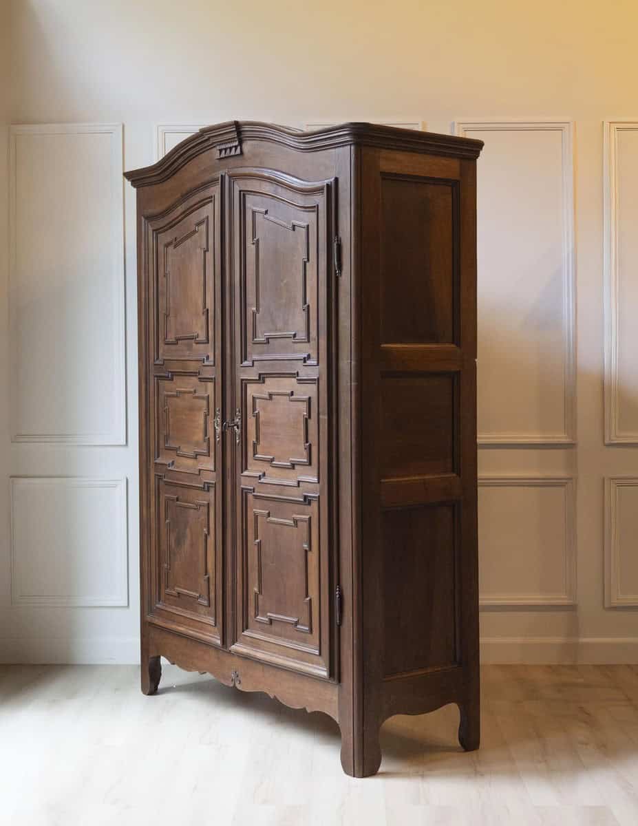 Piedmontese Armoire Circa 1790 - JAA