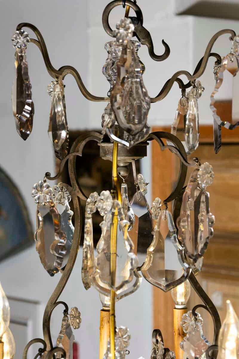 French Louis-Philippe Period 1840s Eight-Light Crystal Chandelier with Finial - JAA