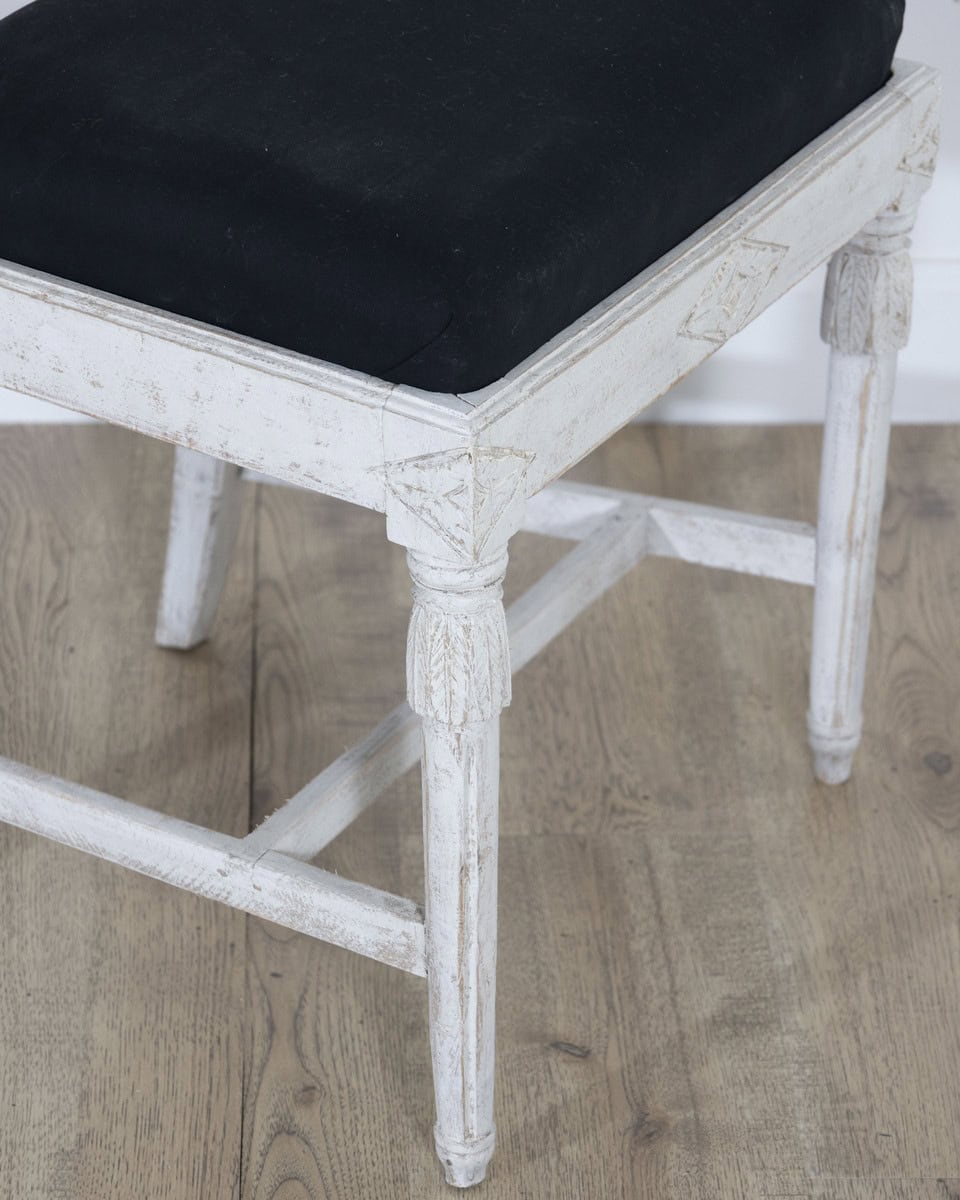 Set of Eight Swedish Gustavian Dining Chairs, circa 1820 - JAA