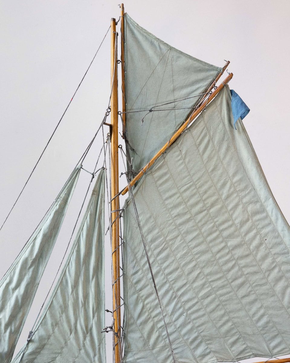 Large English Gaff-Rigged Pond Yacht, Early 20th Century - JAA