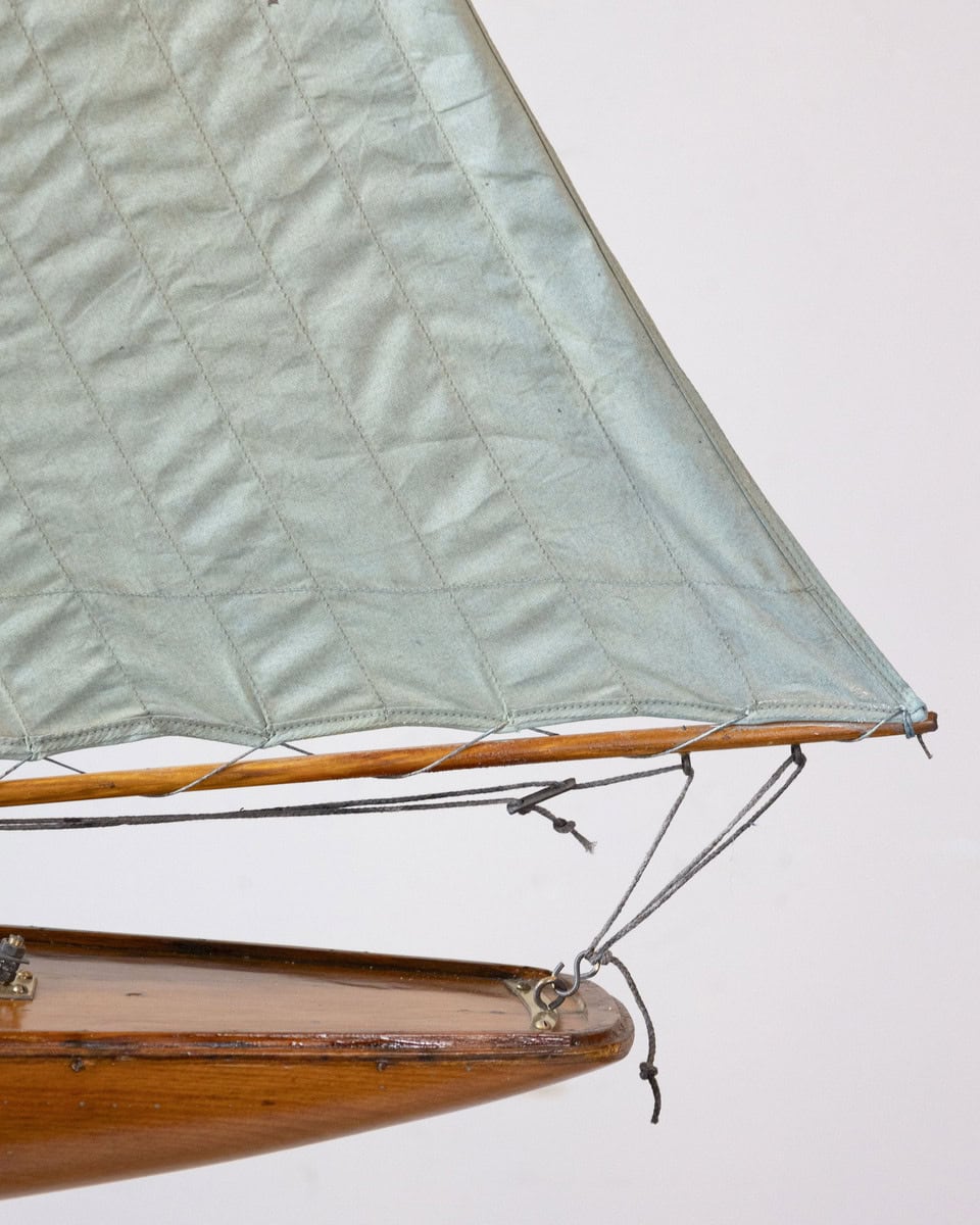 Large English Gaff-Rigged Pond Yacht, Early 20th Century - JAA