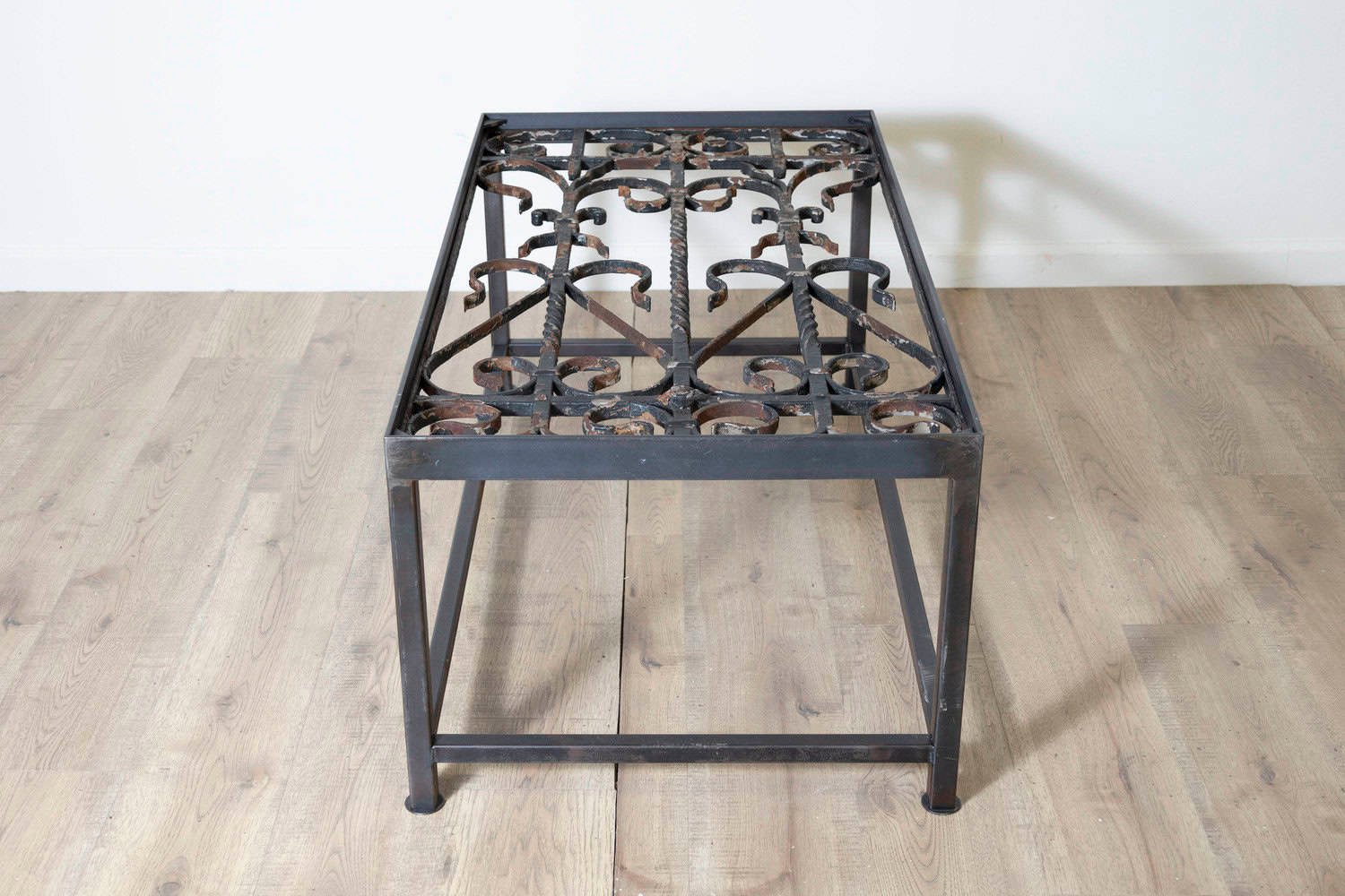 20th Century French Coffee Table - JAA