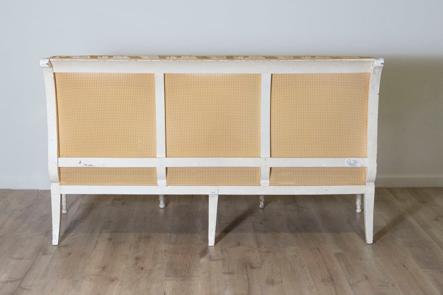 18th Century French Canape - JAA