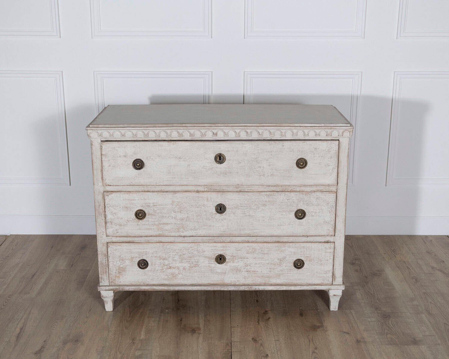 Swedish Chest of Drawers with Dentil Carving, Mid-19th Century - JAA