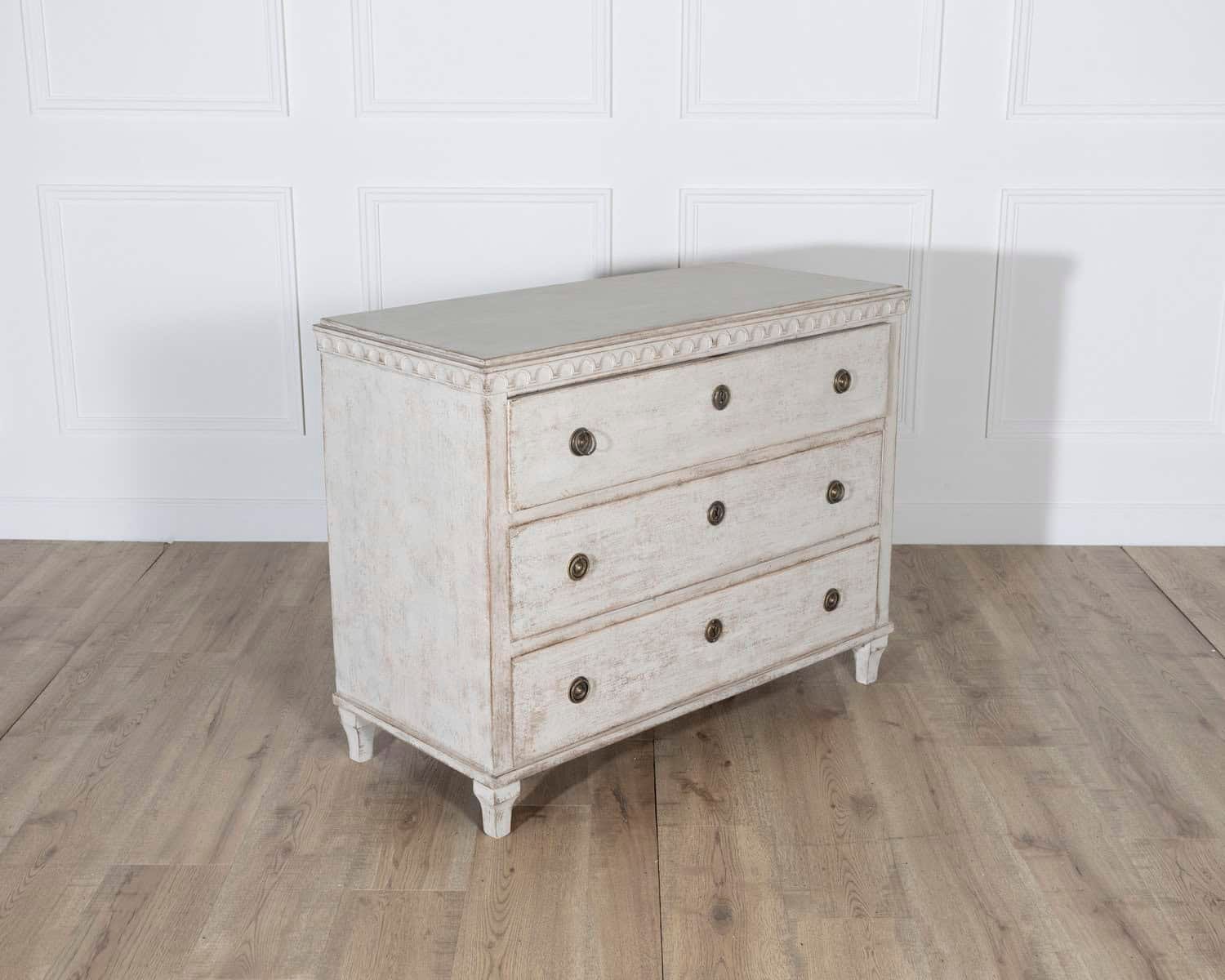 Swedish Chest of Drawers with Dentil Carving, Mid-19th Century - JAA