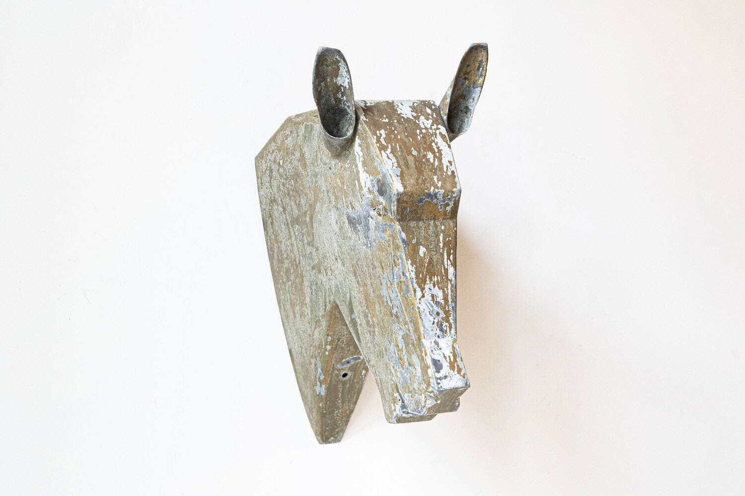 French 1890s Gilded Zinc Horse Head Sculpture with Angular Traits and Patina - JAA