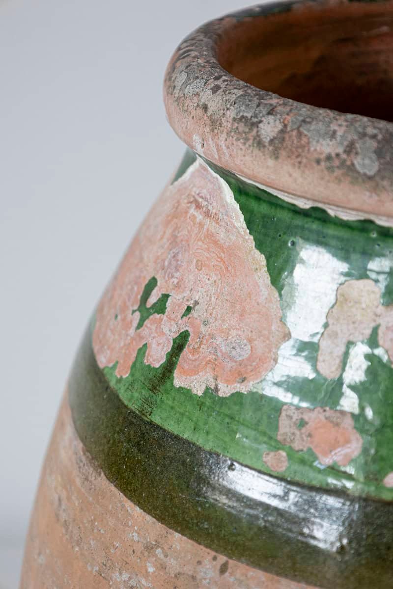 French Provincial Biot Jar with Green Glaze and Rustic Character, 20th Century - JAA