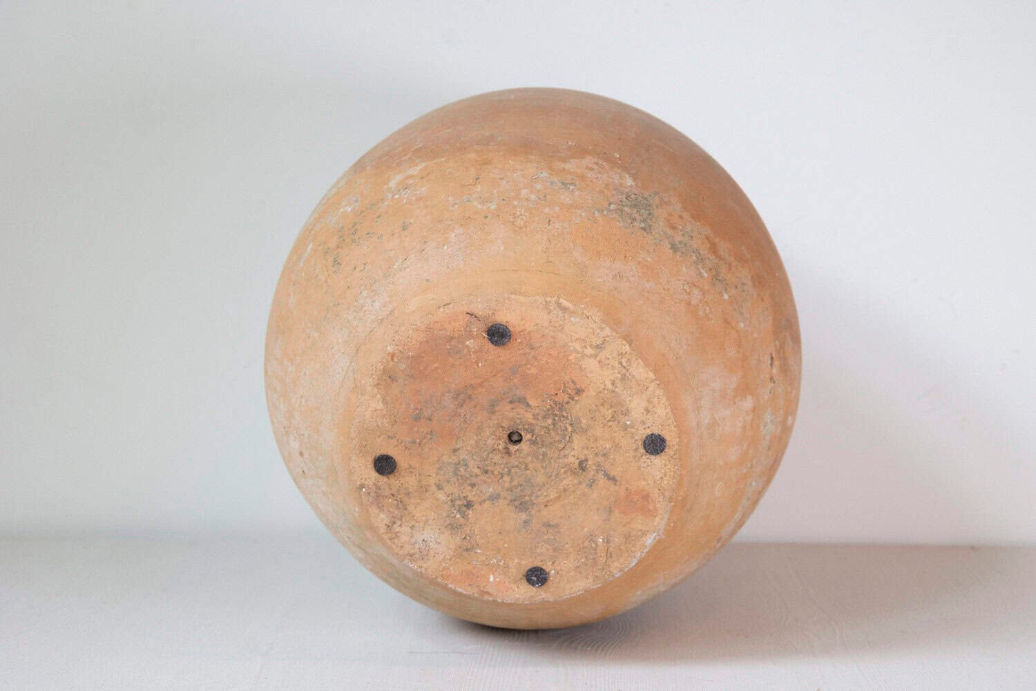 French Provincial Biot Jar with Green Glaze and Rustic Character, 20th Century - JAA