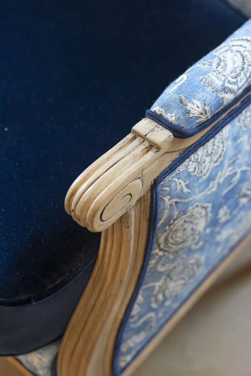 French Louis XVI Style 19th Century Bleached Walnut Marquise Bergère Chair - JAA