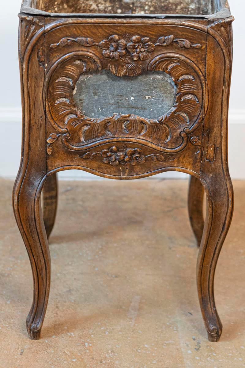 French 1890s Rococo Revival Walnut Planter with Rocailles and Floral Motifs - JAA