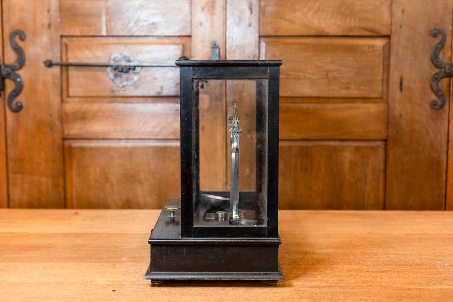 20th Century French Glass Case Scale - JAA