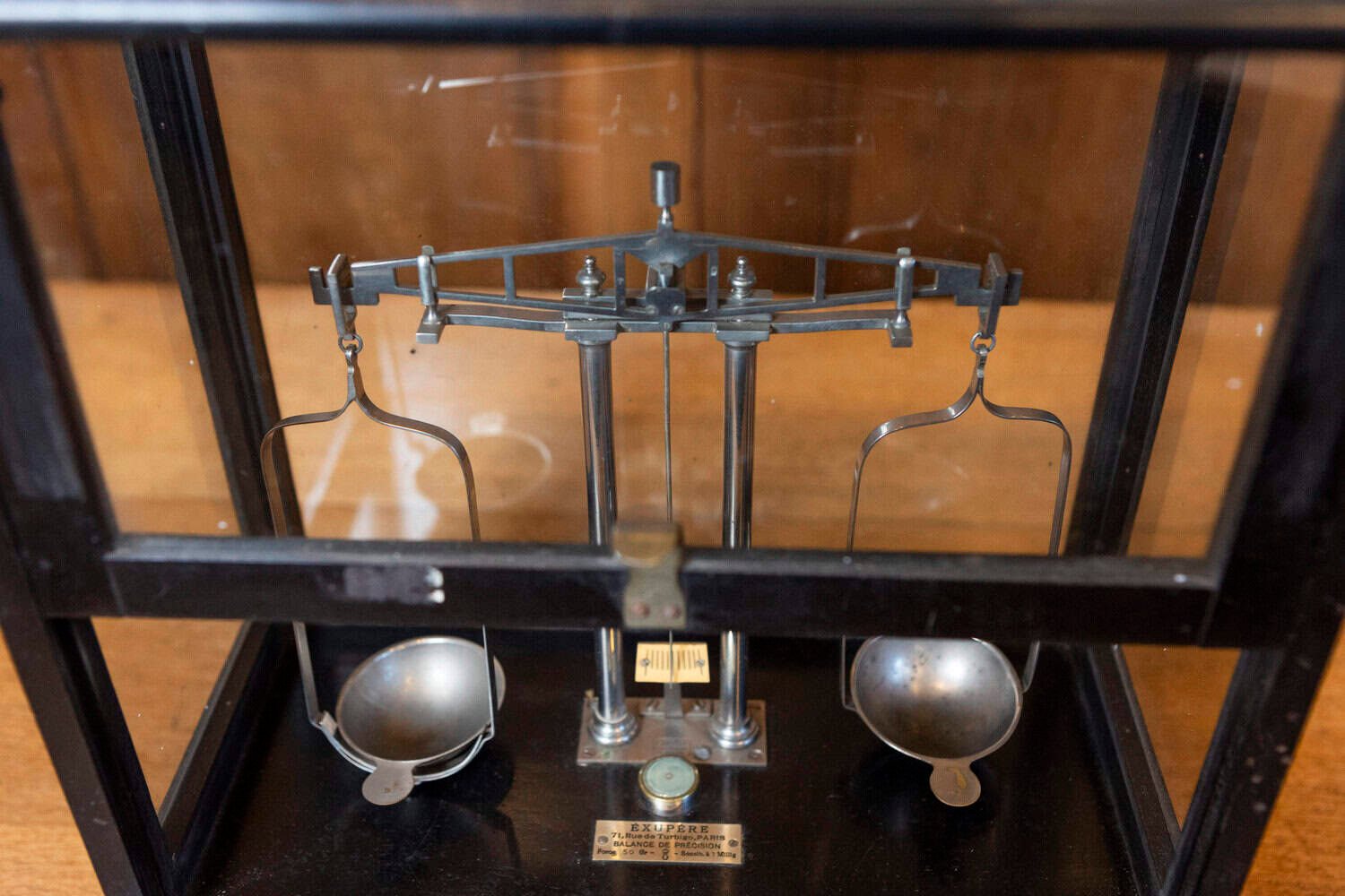 20th Century French Glass Case Scale - JAA