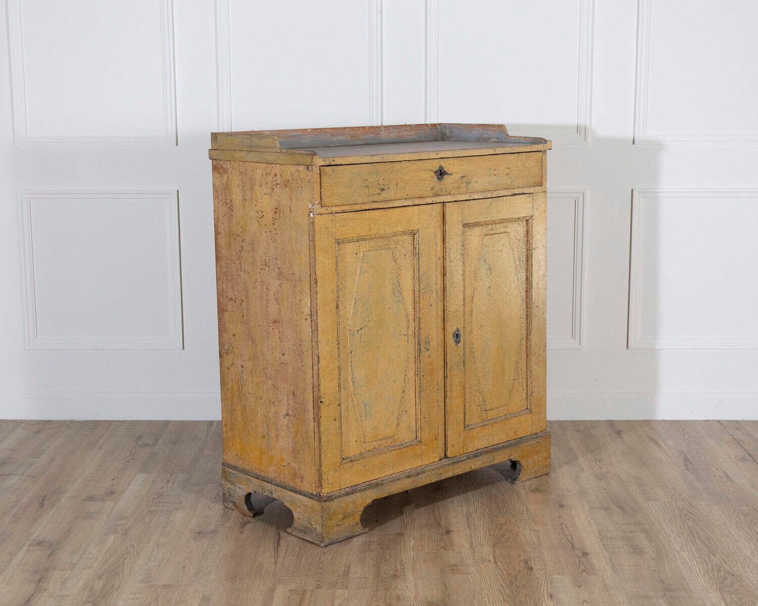 Swedish Gustavian Period Buffet in Original Yellow Paint, Late 18th Century - JAA