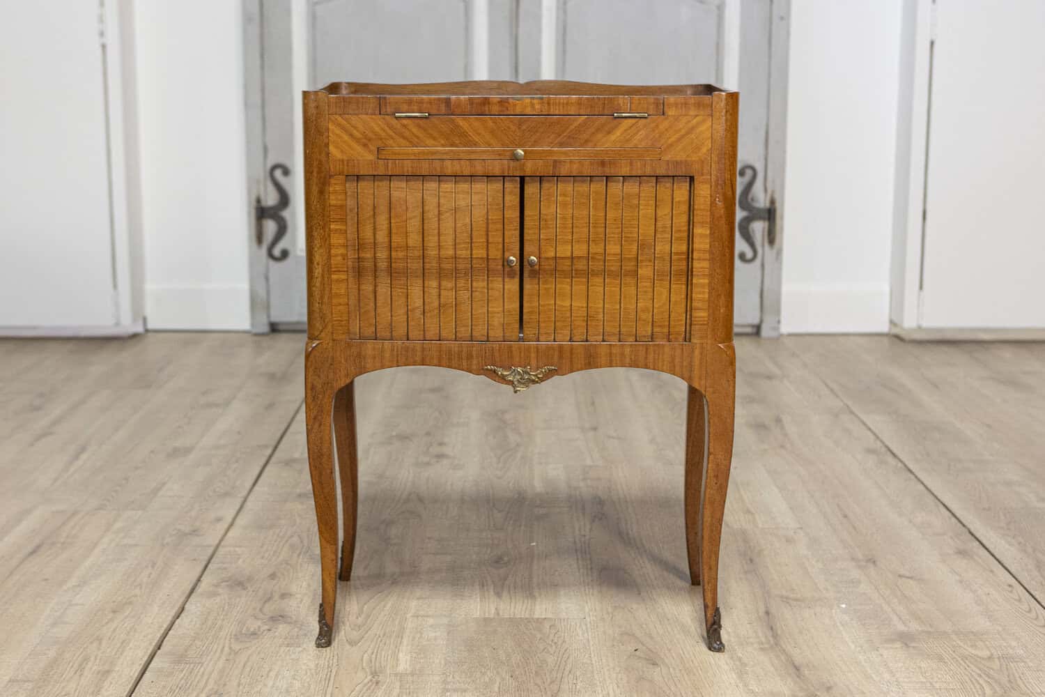 20th Century French Writing Table - JAA