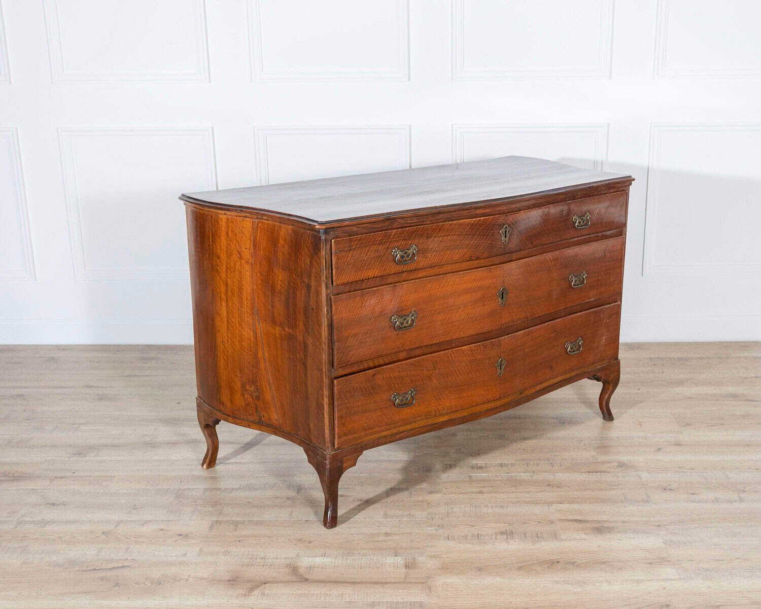Directoire Chest of Drawers in Walnut 1780 Venice - JAA