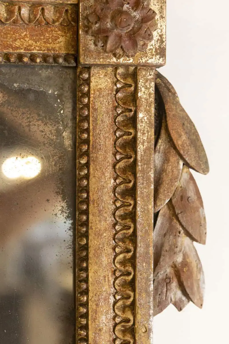 French 1790s Louis XVI Giltwood Wall Mirror with Carved Gardening Crest - JAA