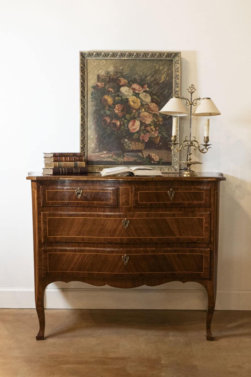 Tuscan 1890s Walnut and Mahogany Four-Drawer Commode with Banding Inlay - JAA