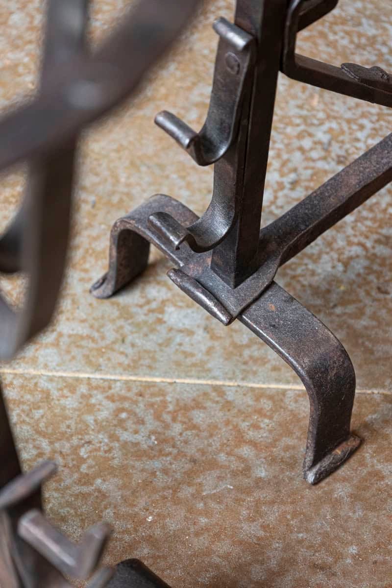 Pair of French 1870s Napoléon III Period Andirons with Circular Tops - JAA