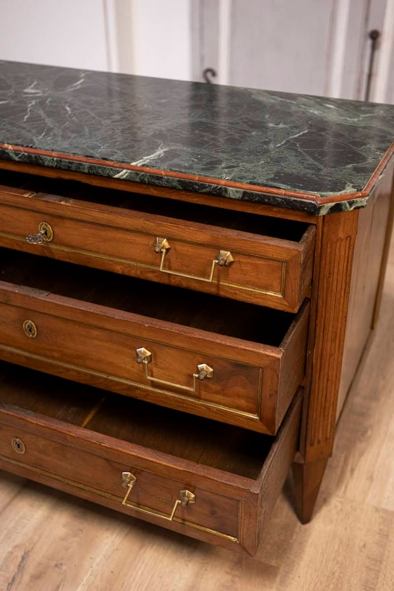 Italian Piemontese 1890s Three-Drawer Walnut Commode with Dark Green Marble Top - JAA