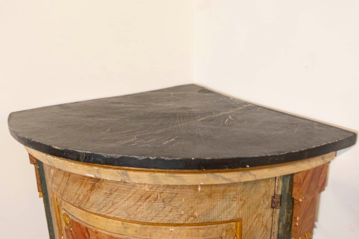 Italian Neoclassical Style 19th Century Marbleized Corner Cabinet with One Door - JAA