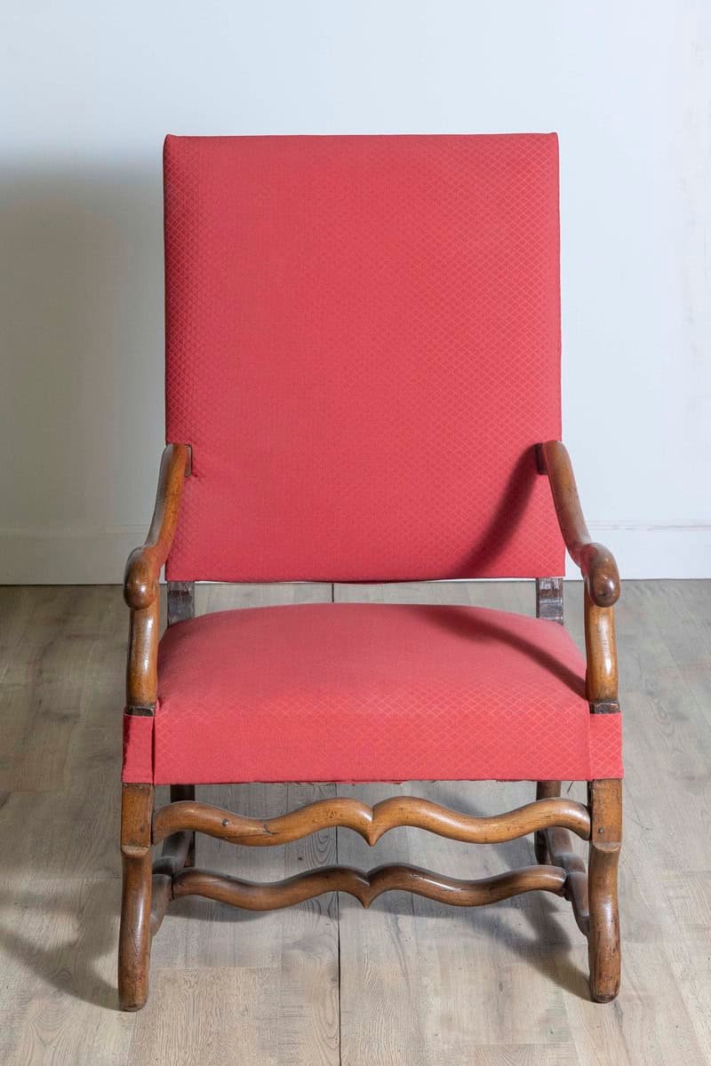 French Louis XIII Style 19th Century Walnut Fauteuil with Os de Mouton Base - JAA