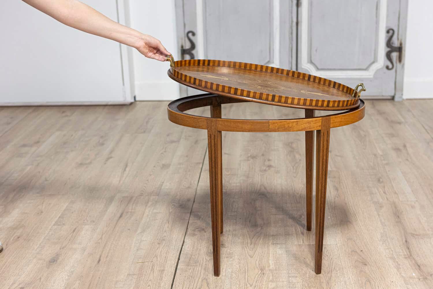 Danish 1900s Walnut Tray Table with Ash Foliage Marquetry and Removable Top - JAA