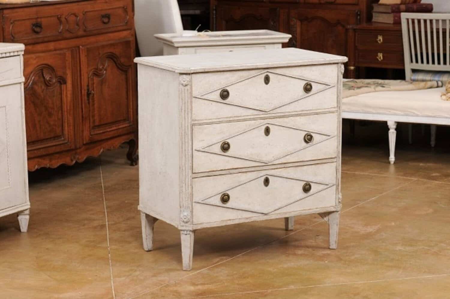 Swedish Gustavian Style 1900s Painted Three-Drawer Chest with Diamond Motifs - JAA