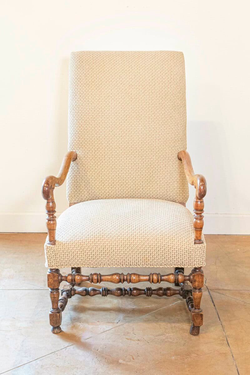 Louis XIII Style Walnut French Fauteuil with Scrolling Arms and Turned Base - JAA