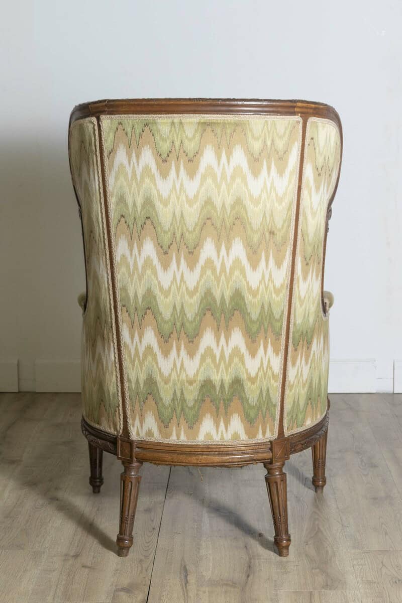 French Louis XVI Style 1870s Walnut Bergère à Oreilles with Carved Décor - JAA