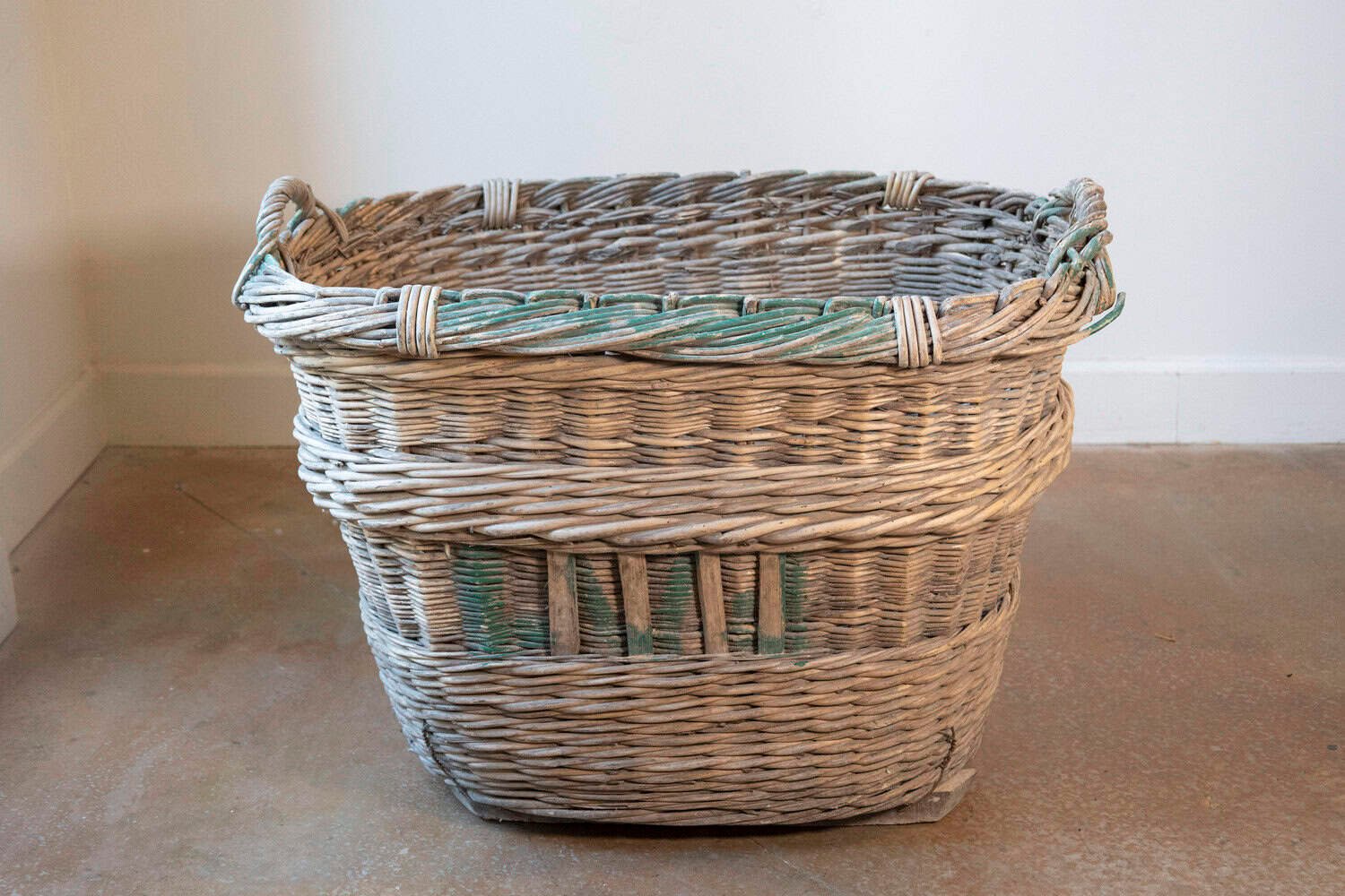 Early 20th Century French Wicker Grape Harvesting Basket - JAA