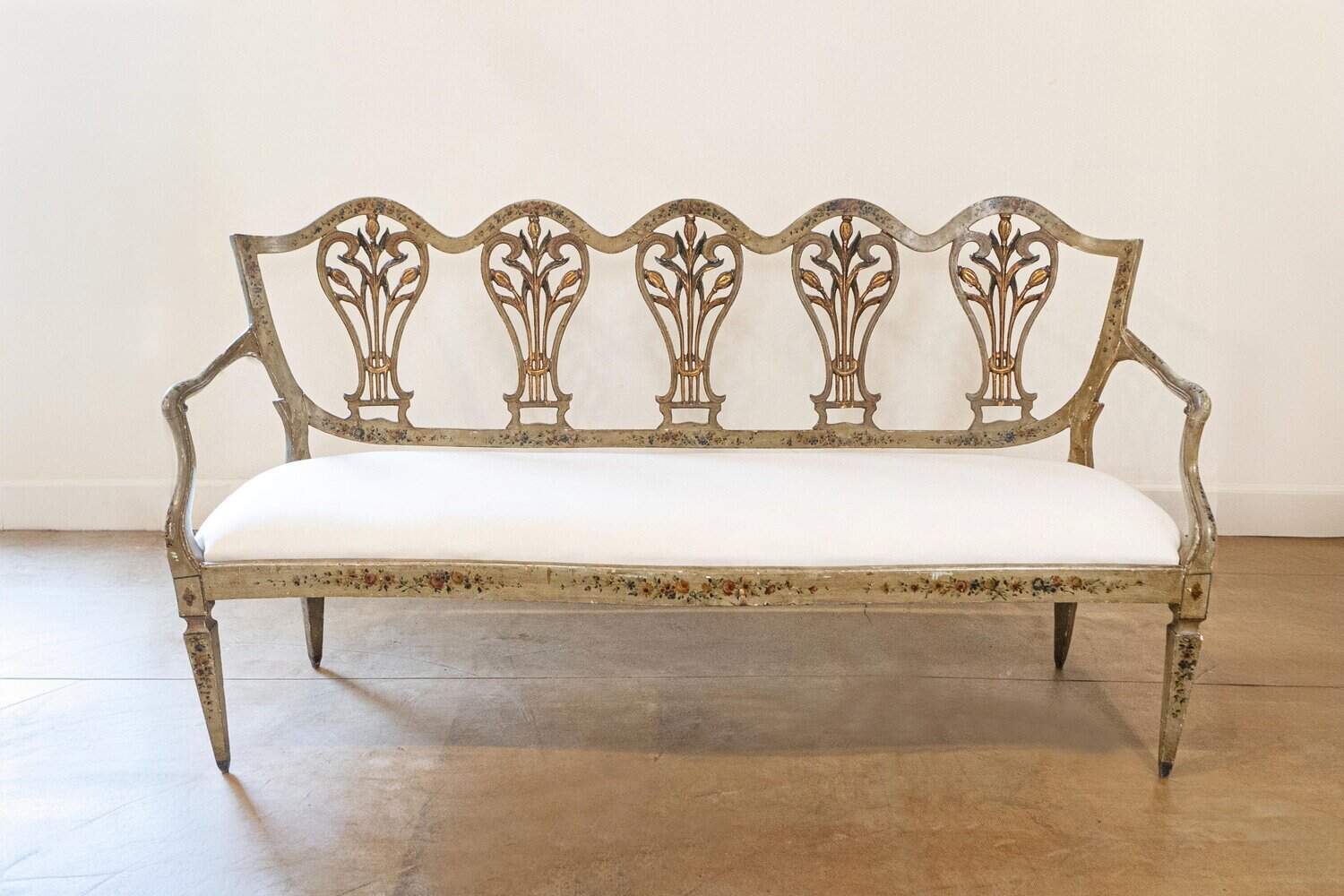 40% OFF at Checkout. Venetian Late 18th Century Painted and Gilt Sofa with Floral and Lyre Motifs - JAA