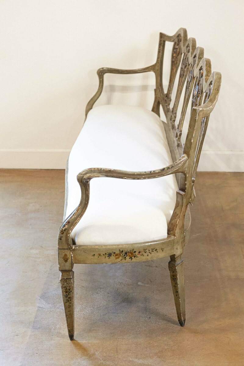 40% OFF at Checkout. Venetian Late 18th Century Painted and Gilt Sofa with Floral and Lyre Motifs - JAA
