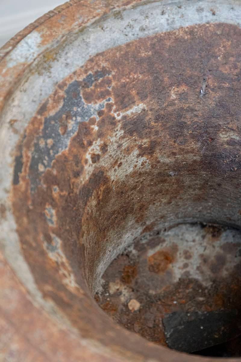 Pair of French 19th Century Iron Médicis Vases on Stepped Pedestals with Patina - JAA