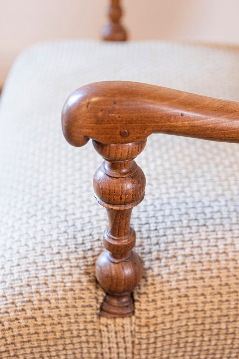 French Louis XIII Style 19th Century Walnut Armchair with Turned Base - JAA