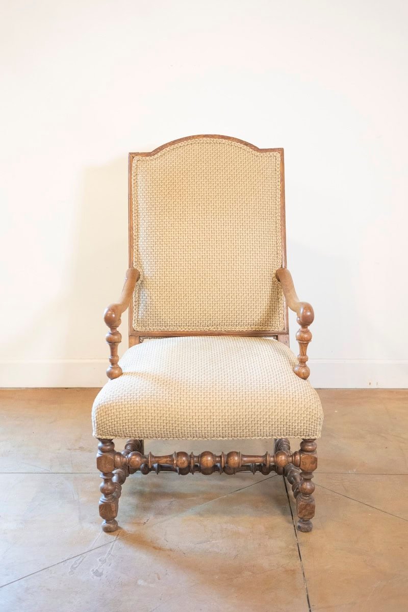 French Louis XIII Style 19th Century Walnut Armchair with Turned Base - JAA